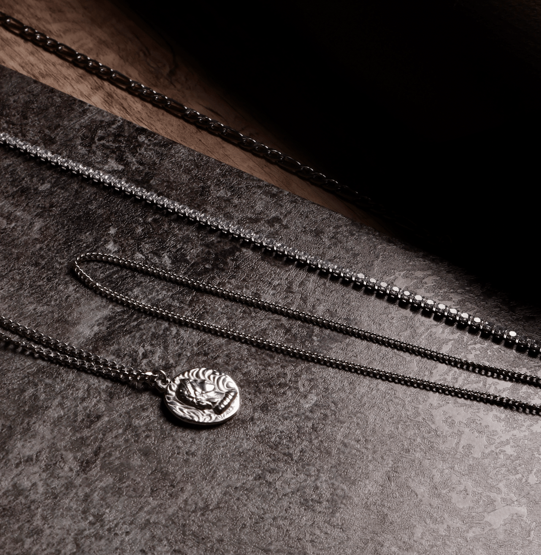 Romain (Argent) - Ovation Designs